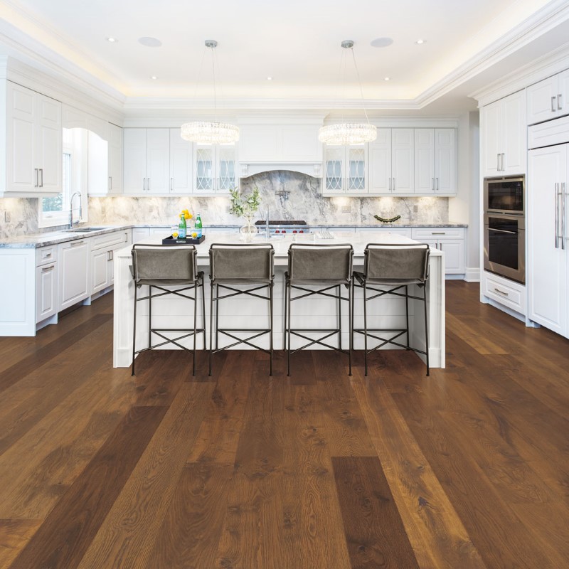 DM Flooring Brentwood Hills Riviera Hardwood Room Scene