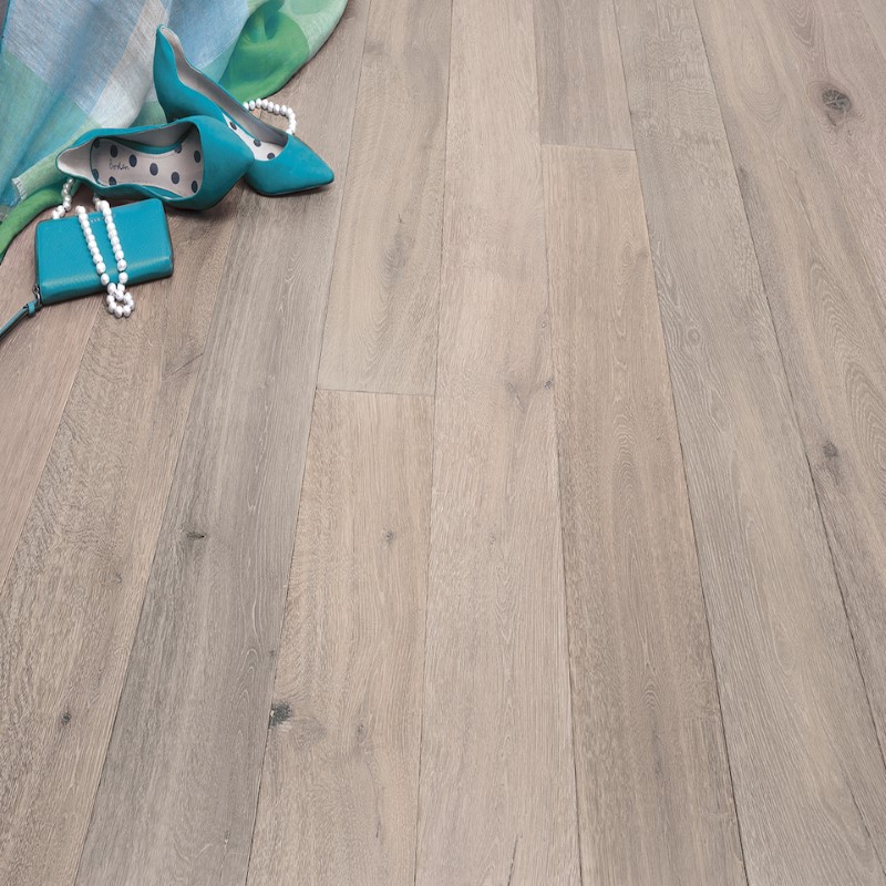 DM Flooring Valaire Nouveau Etienne Hardwood Room Scene