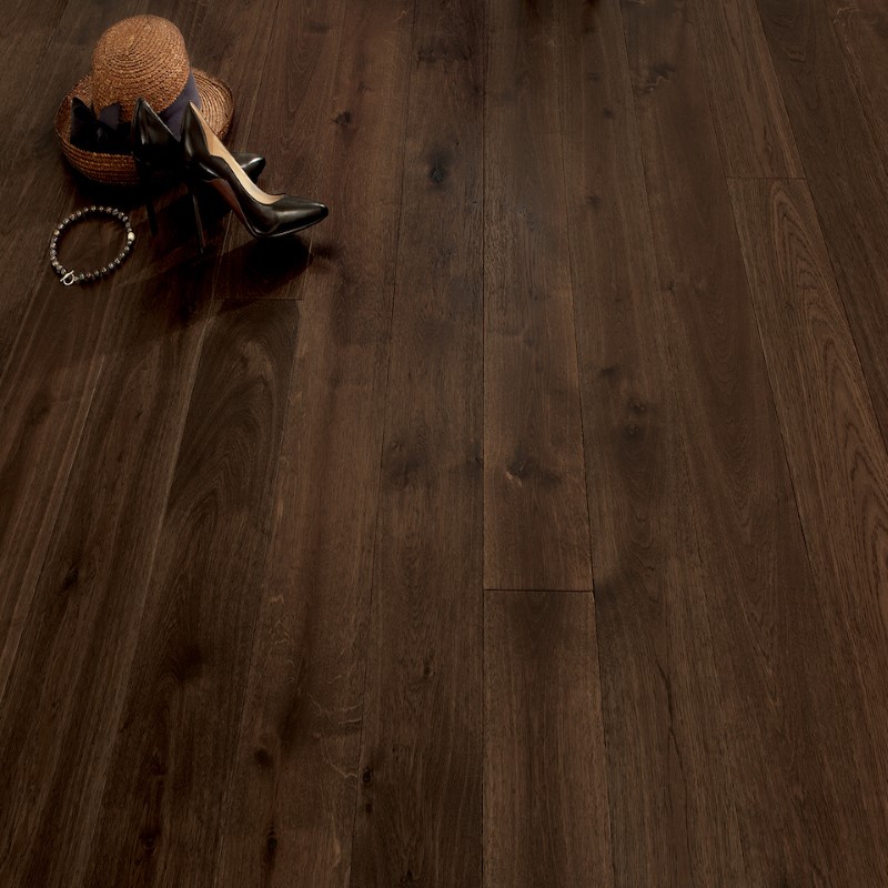 DM Flooring Valaire Nouveau Picard Hardwood Room Scene