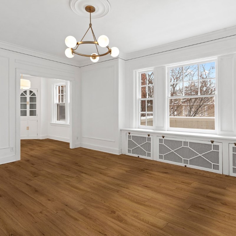 Garrison Hardwood Illumin8 Dusk Laminate Room Scene