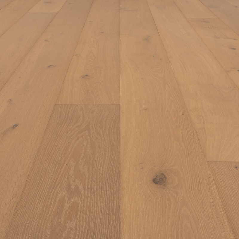 Provenza Vitali Napoli Hardwood Room Scene