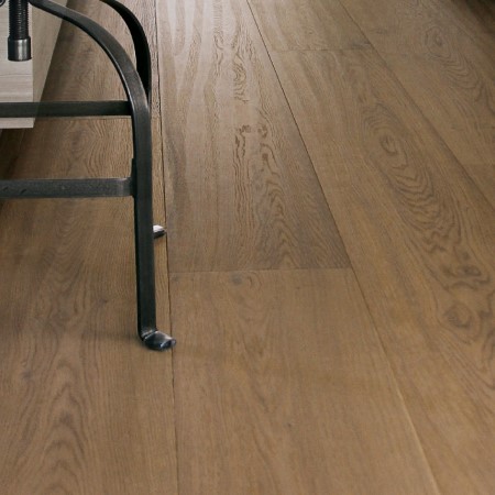 Urban Floor Villa Caprisi Brindisi (8 FT) Hardwood Room Scene