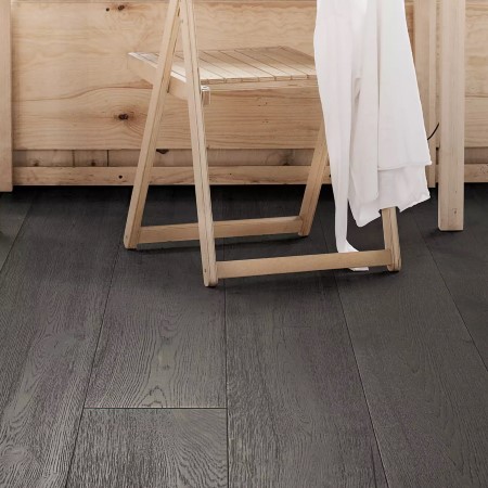 Urban Floor Villa Caprisi Trentino (8 FT) Hardwood Room Scene